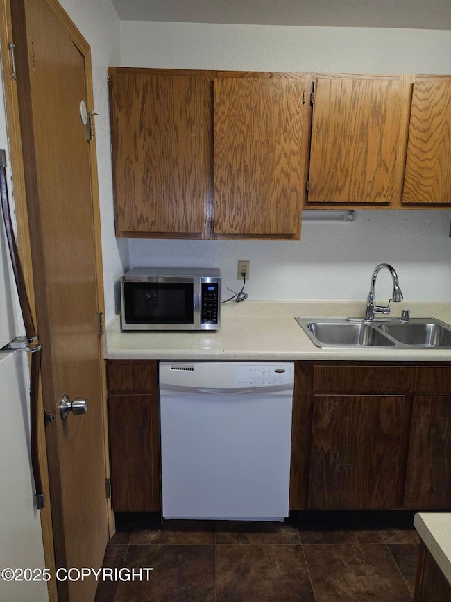 340 E Palmer-Wasilla Hwy unit B8, Wasilla, AK 99654 - photo 3