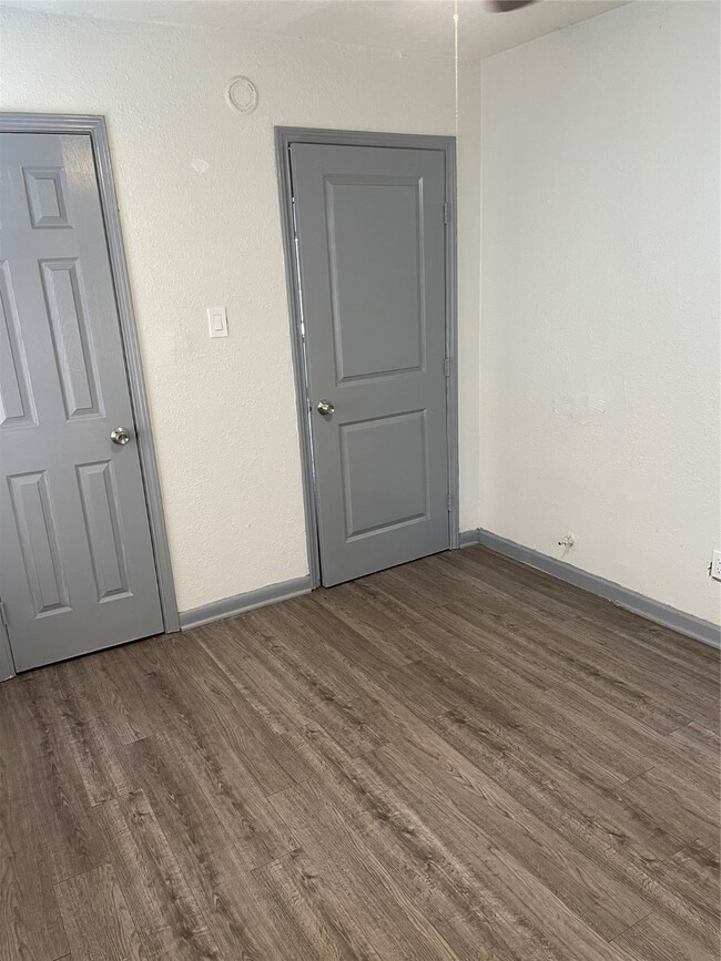 4202 Tampico St, Houston, TX 77016 - photo 5