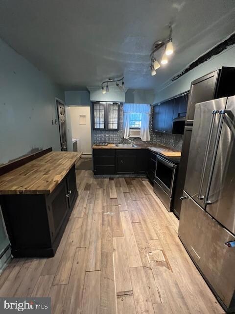 2020 N Darien St, Philadelphia, PA 19122 - photo 5