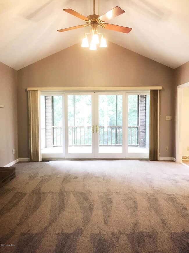 10110 Patience Ln, Louisville, KY 40291 - photo 6