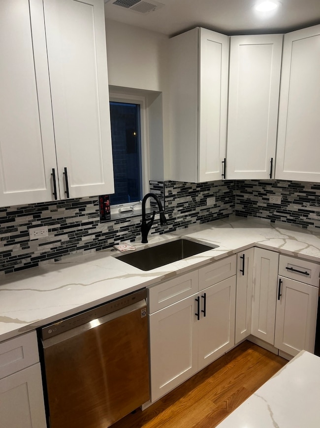 2549 N 72nd Ct unit 3, Elmwood Park, IL 60707 - photo 3