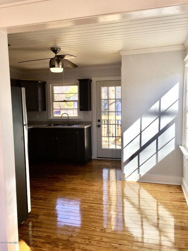 203 Red Oak St, Jacksonville, NC 28540 - photo 4