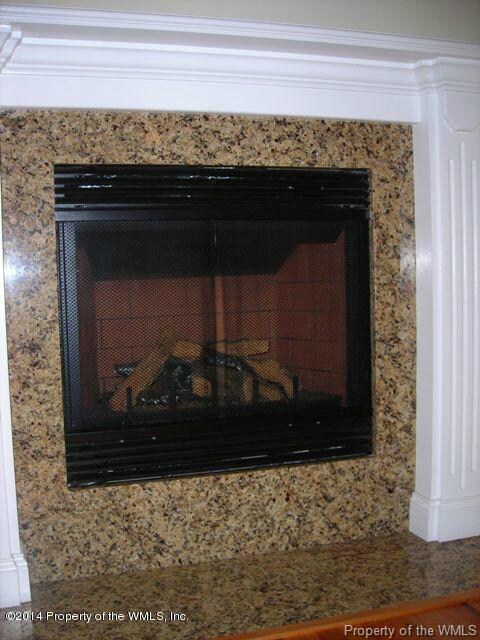 924 E Magnolia Ave, West Point, VA 23181 - photo 7