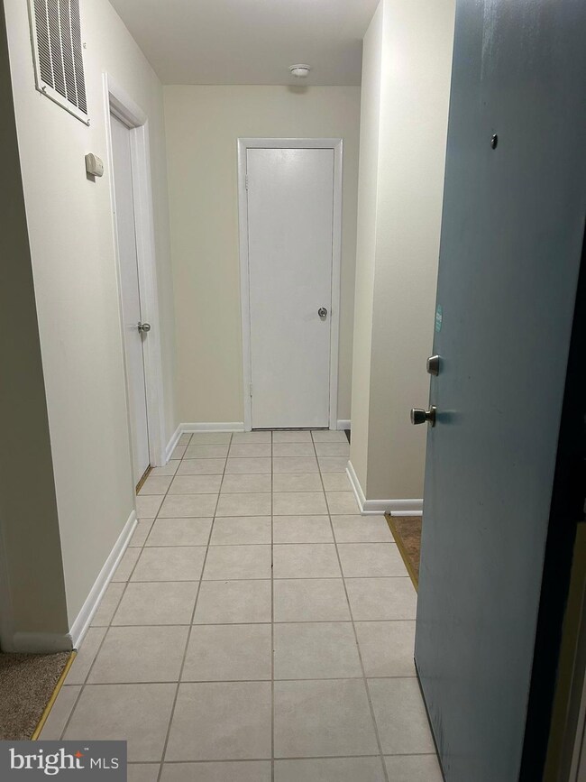 8103 Greenspring Way unit B, Owings Mills, MD 21117 - photo 2