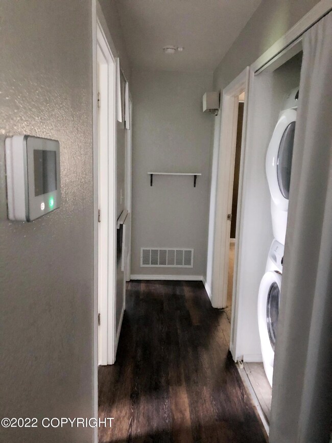 22-13130_Hallway