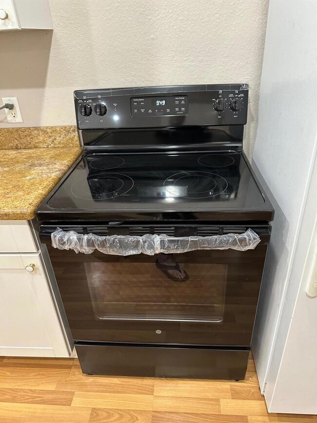 272 SW 1st St unit B, Boca Raton, FL 33432 - photo 7