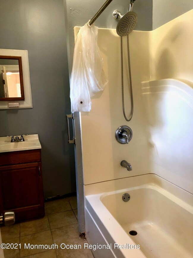 316 Branchport Ave unit 1, Long Branch, NJ 07740 - photo 6