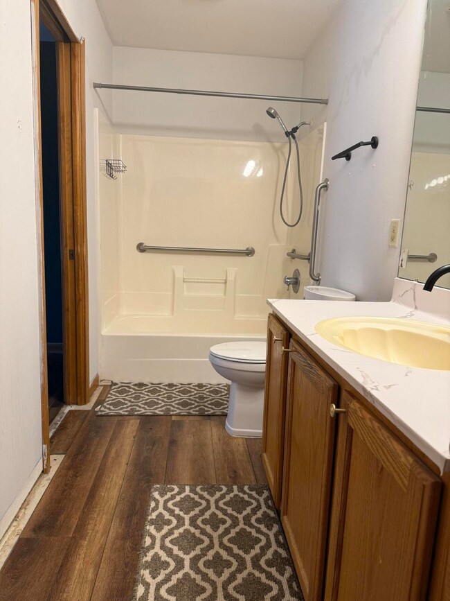 1751 Beech Dr, Crown Point, IN 46307 - photo 6