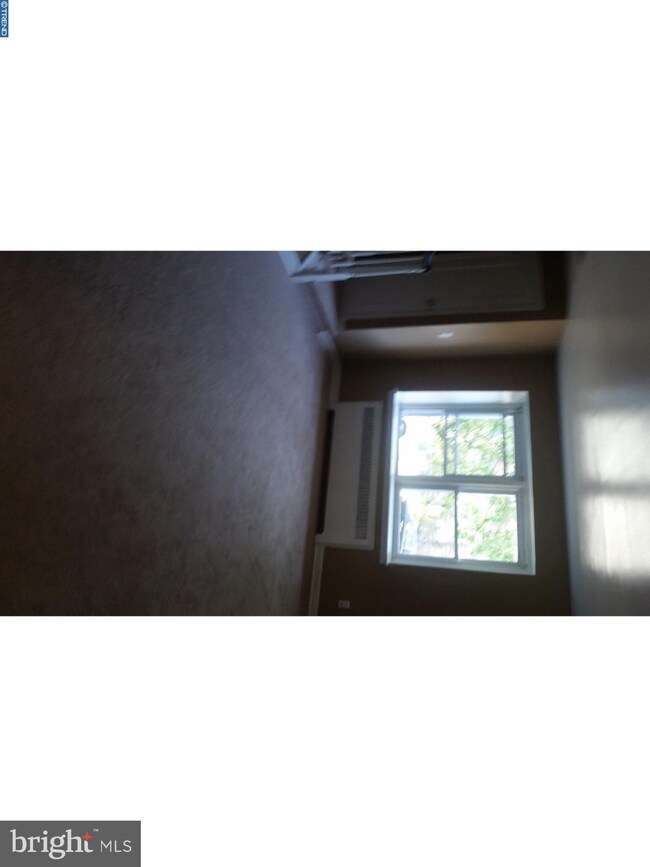 6836 Clover Ln, Upper Darby, PA 19082 - photo 6