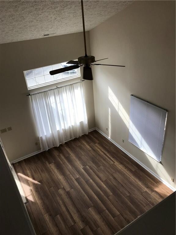 724 Pine Lake Dr, Greenwood, IN 46143 - photo 4