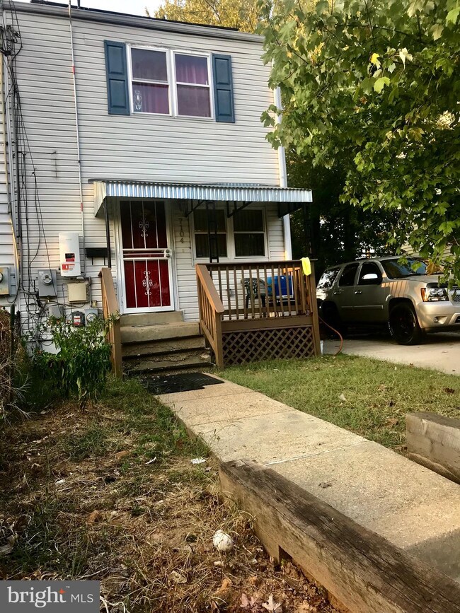 7104 E Lombard St, Hyattsville, MD 20785 - photo 2
