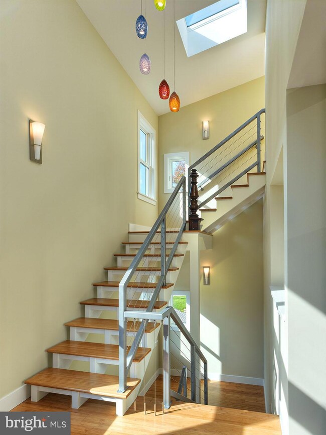 6605 16th St N, Arlington, VA 22205 - photo 4