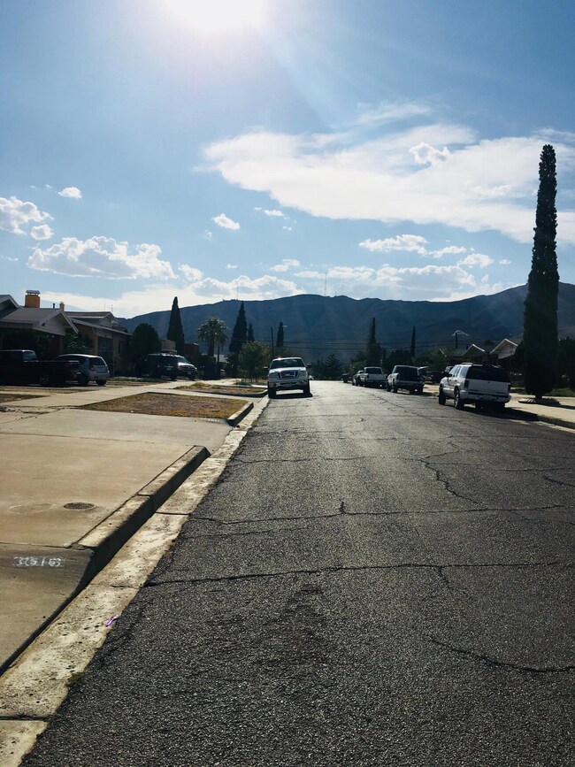 3518 Louisville Ave, El Paso, TX 79930 - photo 4