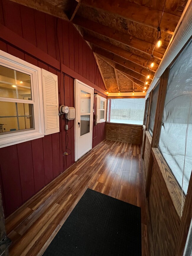 728 New Hampshire Route 175, Campton, NH 03223 - photo 6