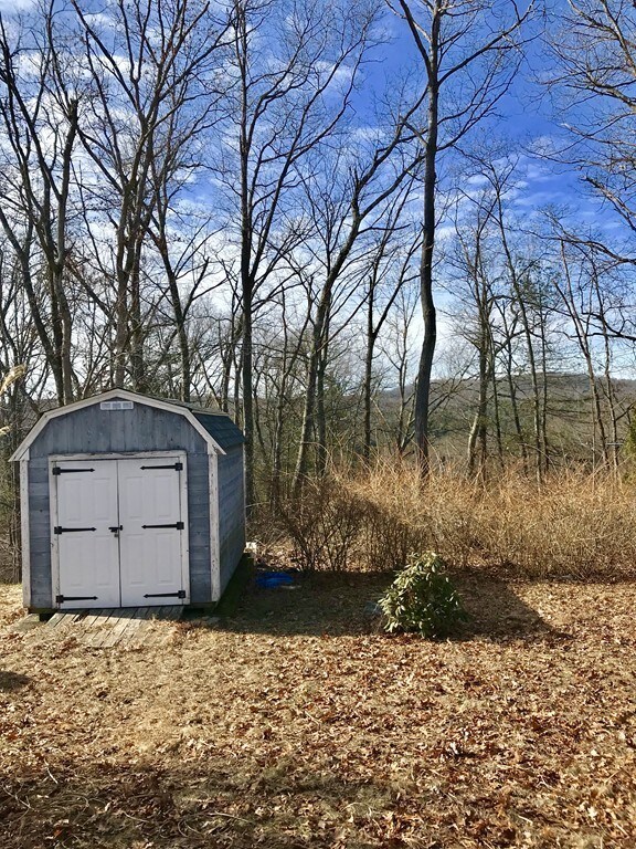 64 Crest Rd, Monson, MA 01057 - photo 4