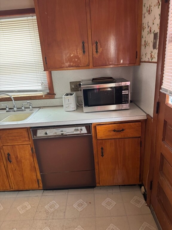 165 Itasca St, Mattapan, MA 02126 - photo 5