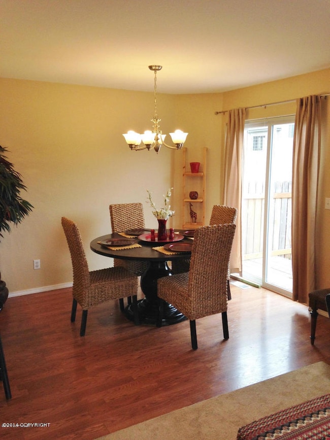 20140610225831117093000000-o