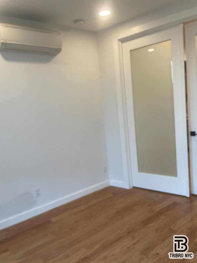 217 S 4th St unit 3, Brooklyn, NY 11211 - photo 5