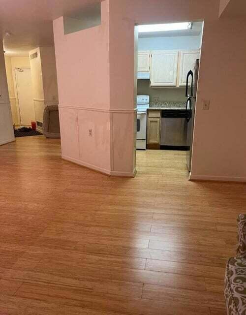 2233 S Huron Pkwy unit 2, Ann Arbor, MI 48104 - photo 5