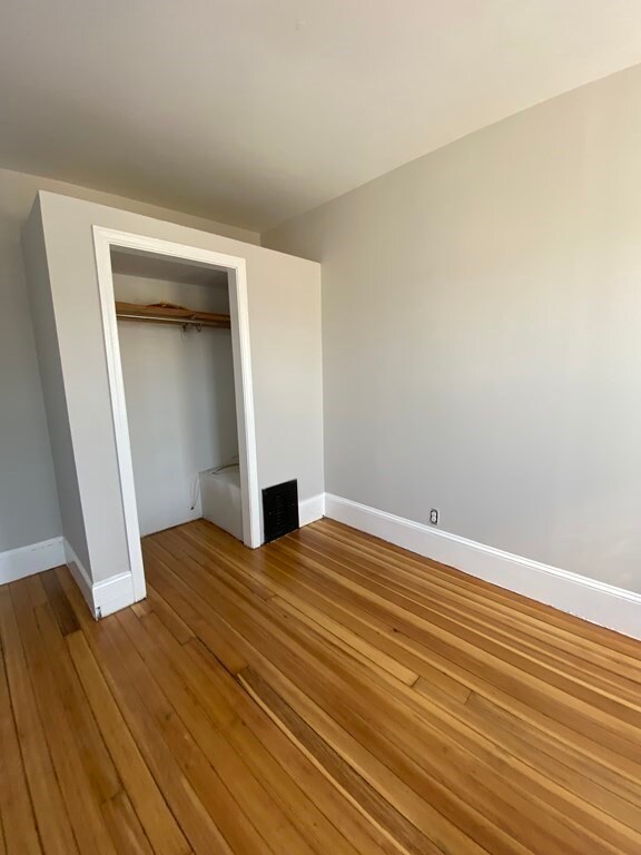 22 Melbourne St unit 2, Dorchester Center, MA 02124 - photo 5
