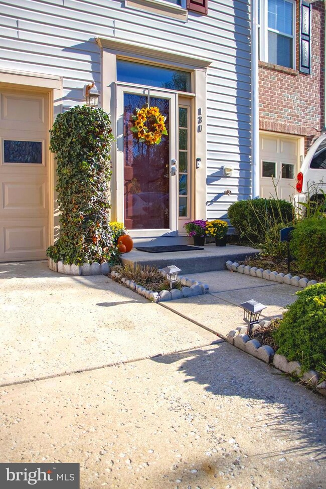 130 Arbor Vista Ln, Owings Mills, MD 21117 - photo 2