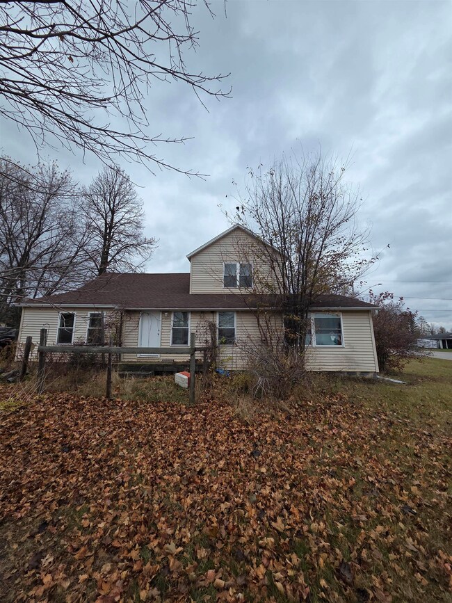 1103 Division St, Wausaukee, WI 54177 - photo 4