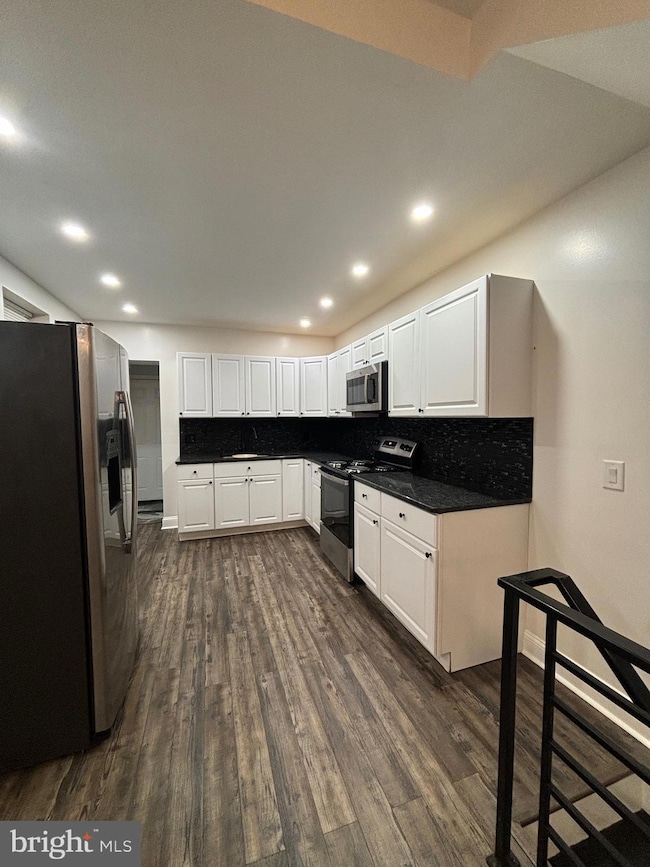 712 E Willard St, Philadelphia, PA 19134 - photo 4