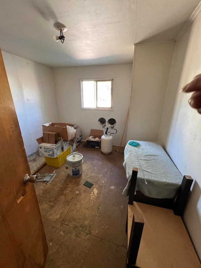 1443 Oregon Ave, Klamath Falls, OR 97601 - photo 7