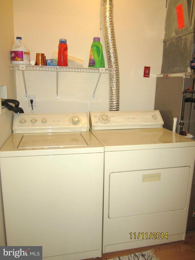 16111 Edenwood Dr, Bowie, MD 20716 - photo 6