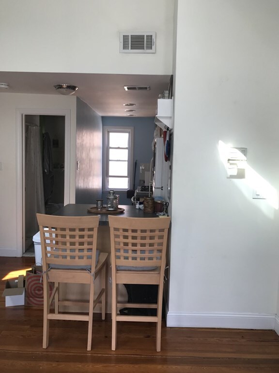 146 Spruce St unit 3, Watertown, MA 02472 - photo 3