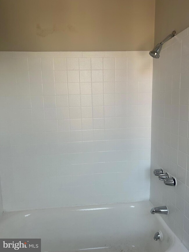 1413 W Baltimore St unit 6, Baltimore, MD 21223 - photo 5