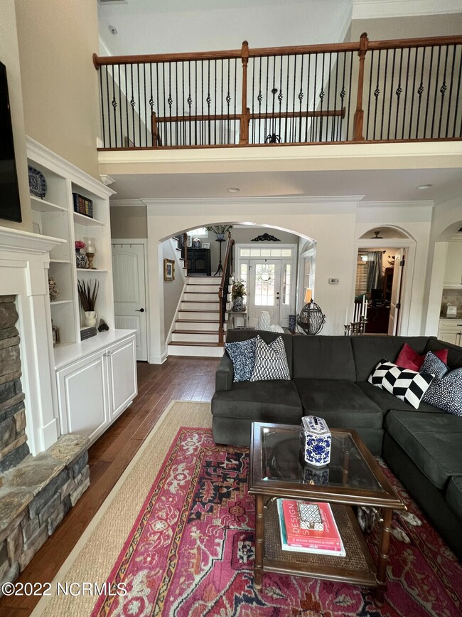 123HammerstoneCir_19701_7