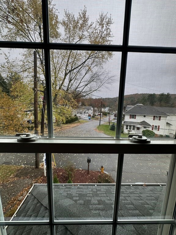 29 Gregory St, Waltham, MA 02451 - photo 7