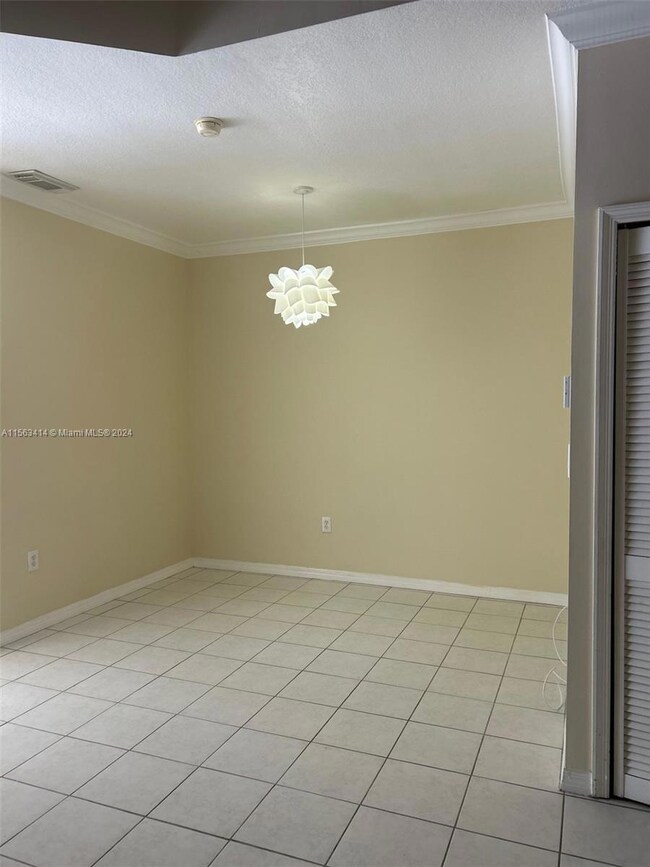 11472 NW 43rd Terrace, Doral, FL 33178 - photo 6