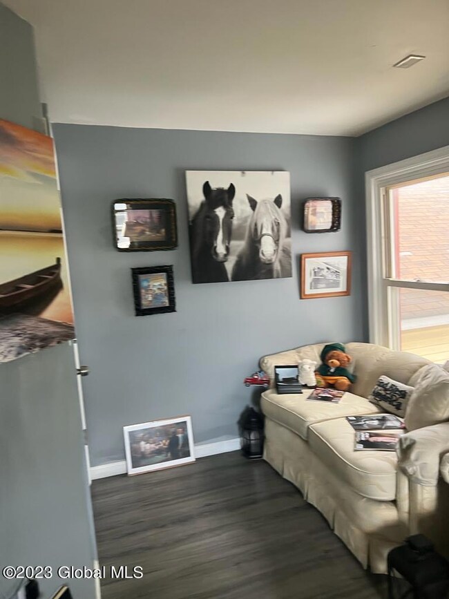 351 Schenectady St, Schenectady, NY 12307 - photo 4