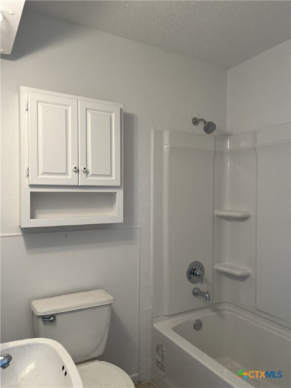 121 Wolf Rd unit 2, Copperas Cove, TX 76522 - photo 5