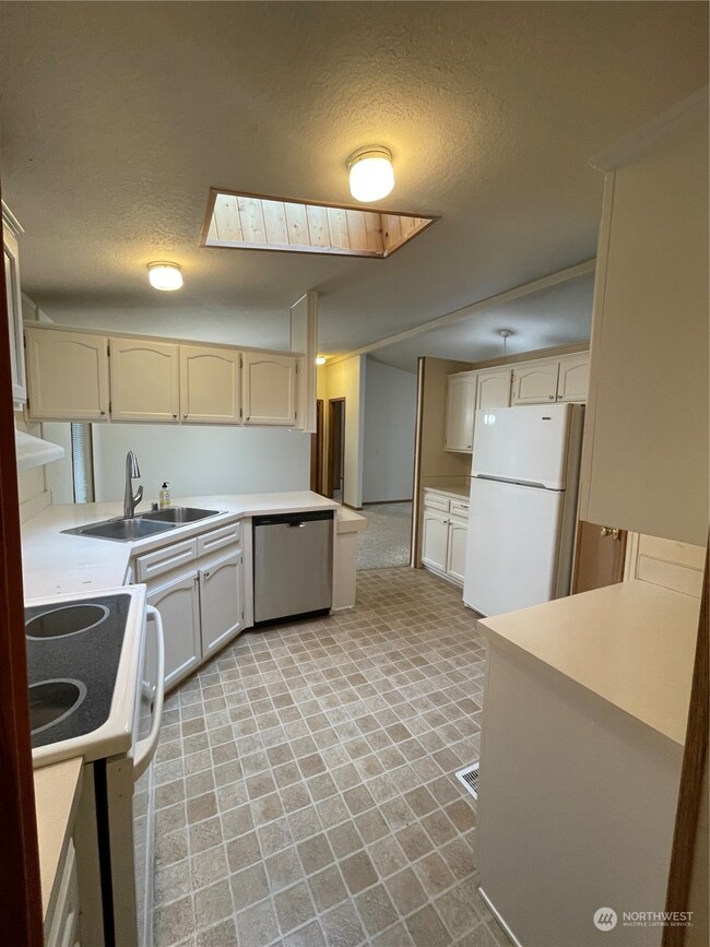 471 Cain Lake Rd, Sedro-Woolley, WA 98284 - photo 3