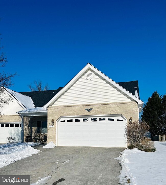 308 Lynn Dr, Stephens City, VA 22655 - photo 2