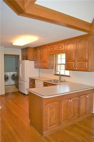 1301 NW Porter Dr, Blue Springs, MO 64015 - photo 4