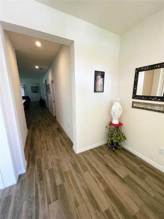 ENTRY FOYER