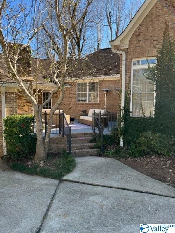 119 Fairoaks Cir, Gadsden, AL 35901 - photo 2