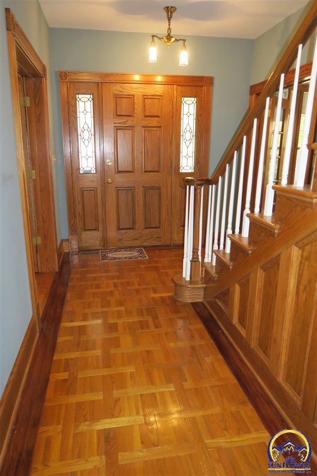 338 SW Greenwood Ave, Topeka, KS 66606 - photo 4