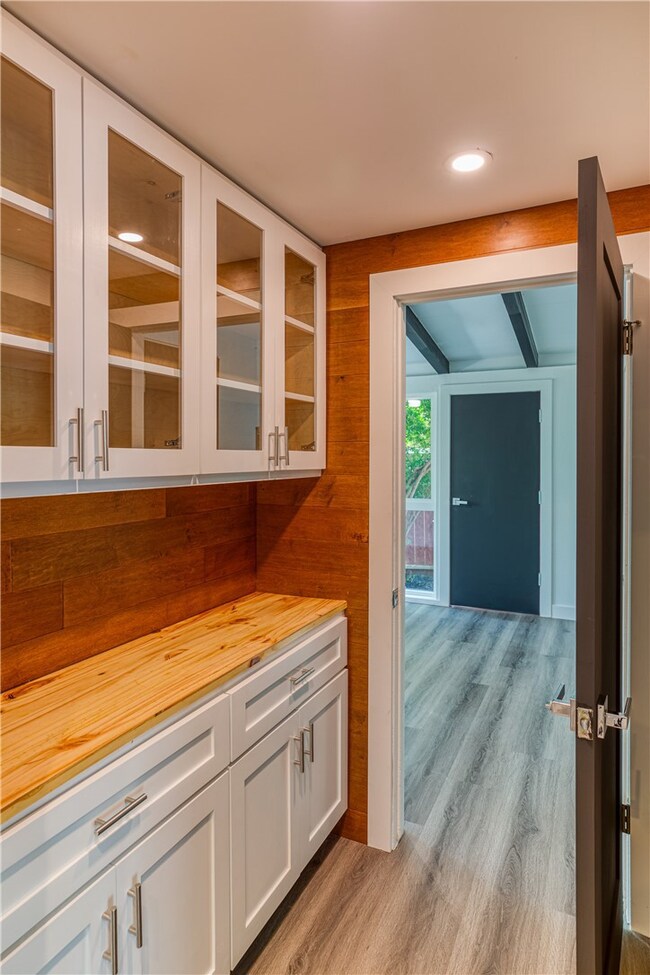 14928 Ryan St, Sylmar, CA 91342 - photo 7