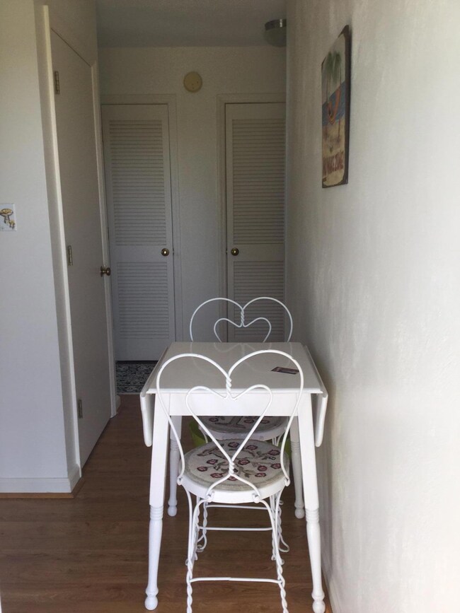 Breakfast Nook