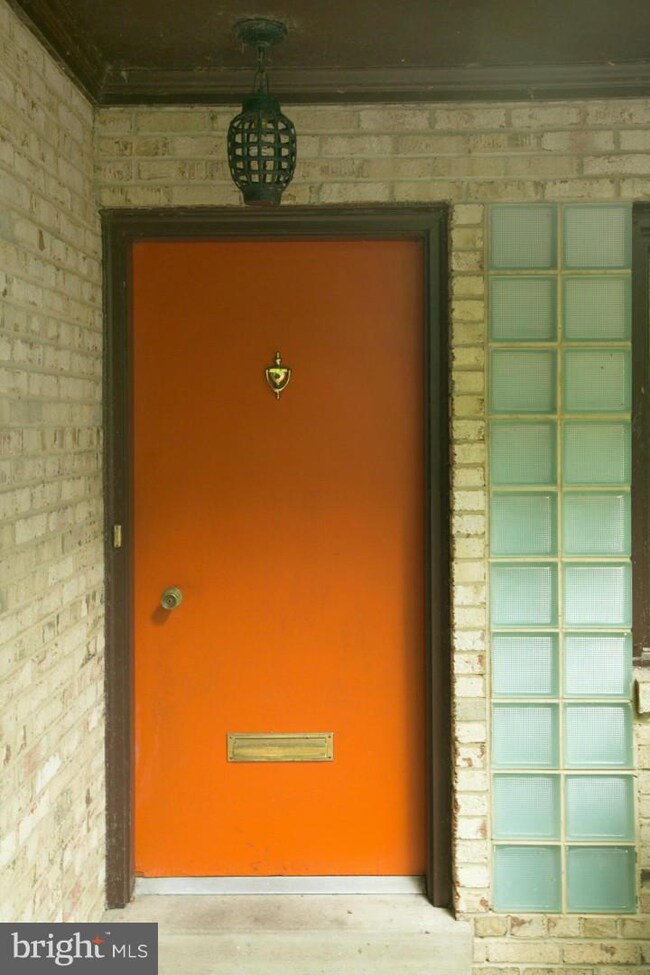 3516 Pinetree Terrace, Falls Church, VA 22041 - photo 7