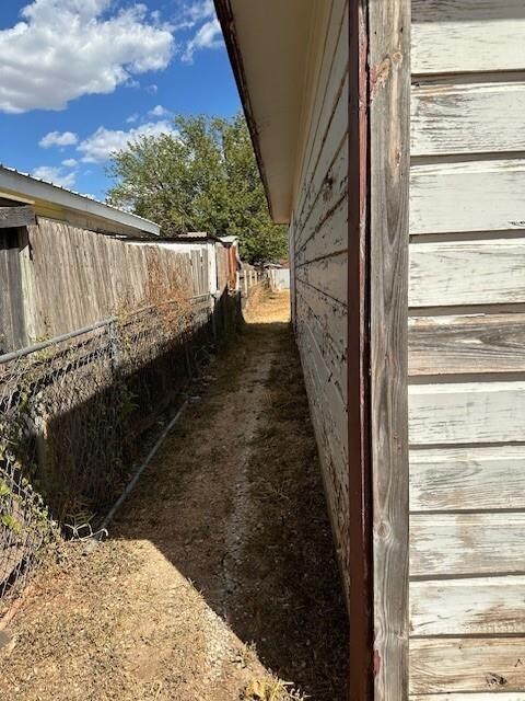 View of side of home