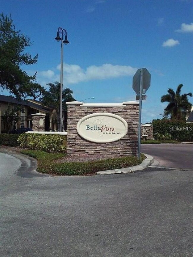 10196 Sailwinds Blvd S unit 208, Largo, FL 33773 - photo 3