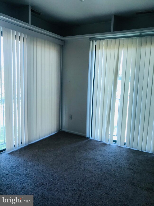 16 Brighton Place unit C3, Sewell, NJ 08080 - photo 2