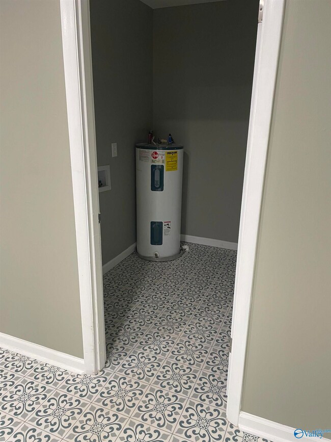 217 Cordell St, Gadsden, AL 35901 - photo 7