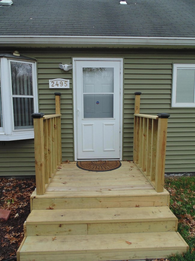 2495 Hancock St, Lake Station, IN 46405 - photo 5